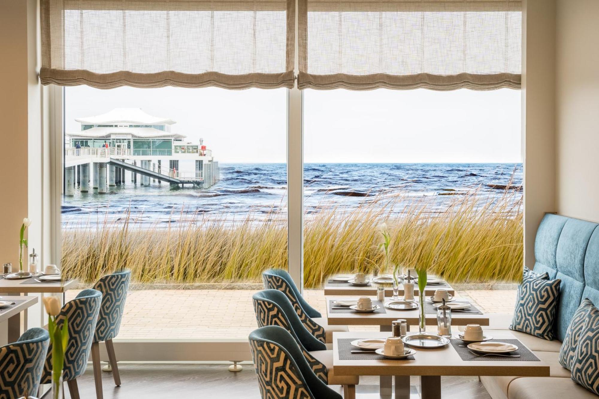 Hotel Bellevue Timmendorfer Strand Exterior foto